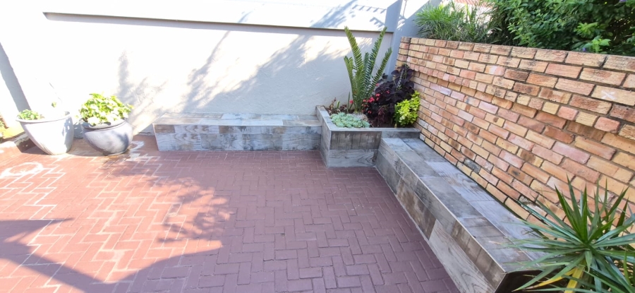 3 Bedroom Property for Sale in Boschdal North West